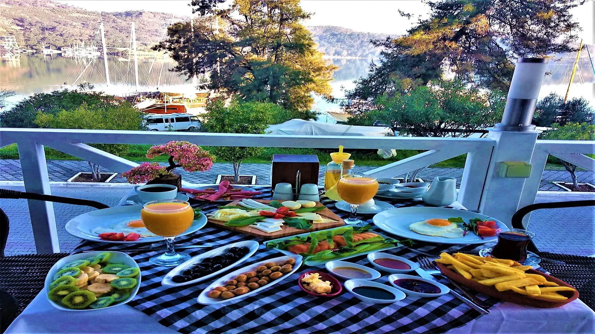 Levent Hotel Fethiye